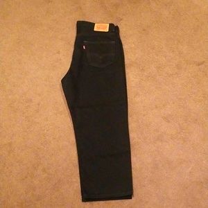 Men's black Levi's 550 size 36x30 (hemmed at 25") like new